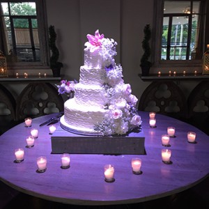 cake table the cannery wedding venue new orleans